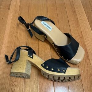 NWOT Steve Madden Black Leather Women's Clog Heels